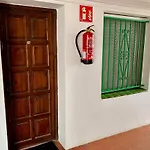 Apartamento Con Piscina - Magnificas Vistas A Canal - Aire Acondicionado B