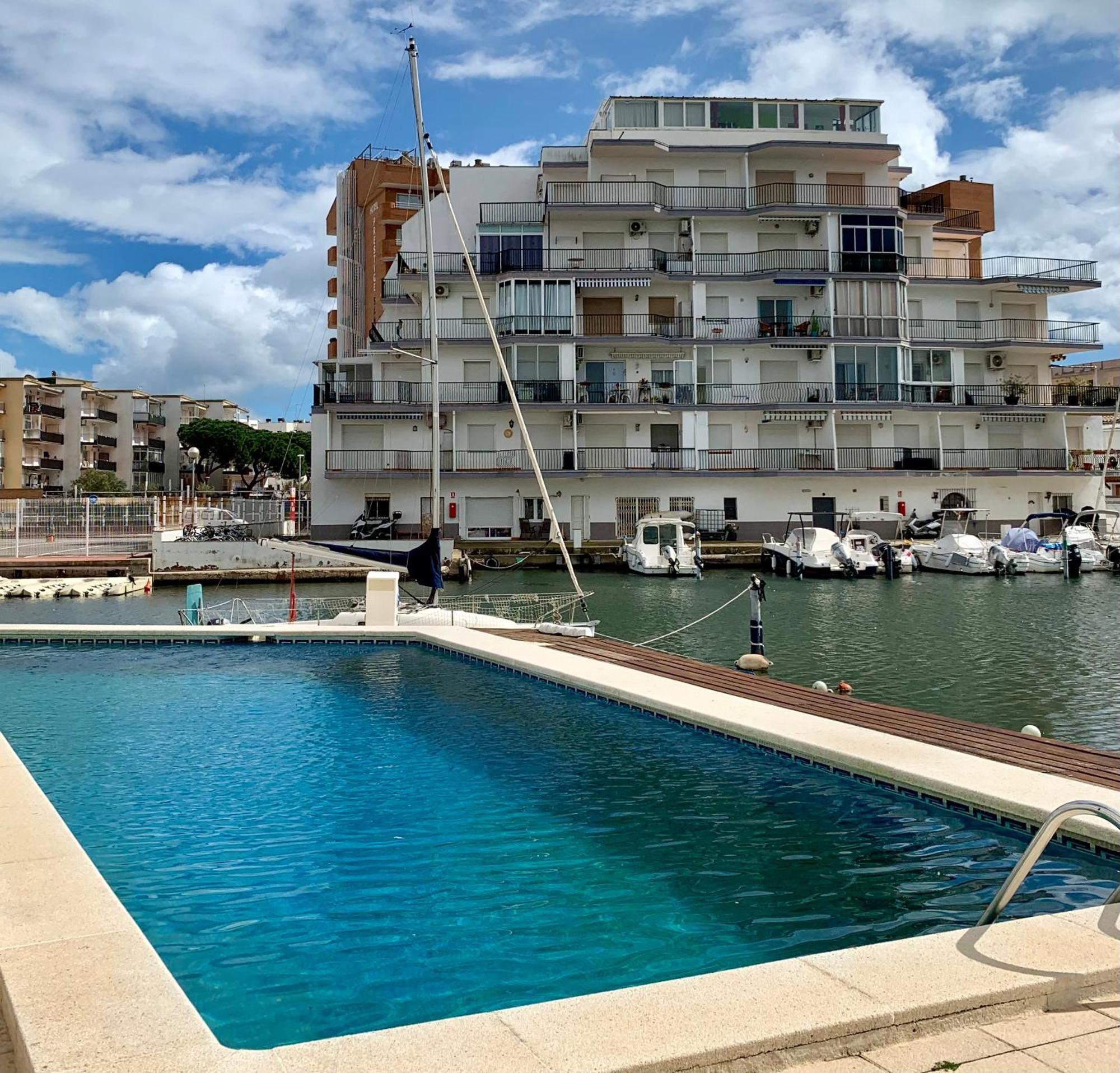 Con Piscina - Magnificas Vistas A Canal - Aire Acondicionado B Apartment *